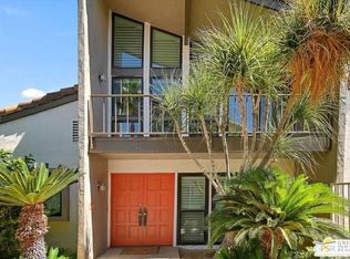 526 S Sunrise Way #31, Palm Springs, CA 92264