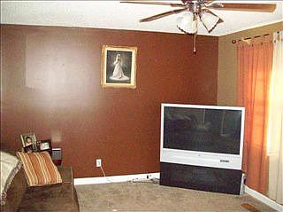 5th image of 313 Woodwind Dr