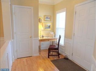 2102 Elderberry Ln, Furlong, PA 18925