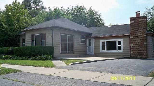 1st image of 9810 S Moody Ave