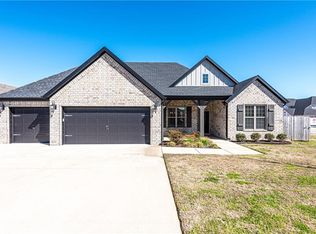 482 Penzo Ave, Springdale, AR 72762