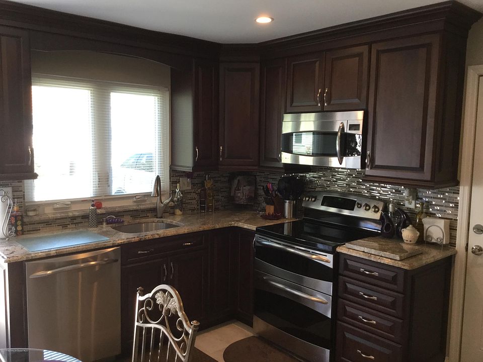1st image of 526 Sheffield Drive #A