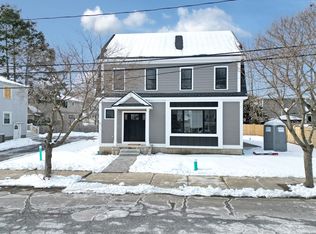 25 Keystone St, West Roxbury, MA 02132