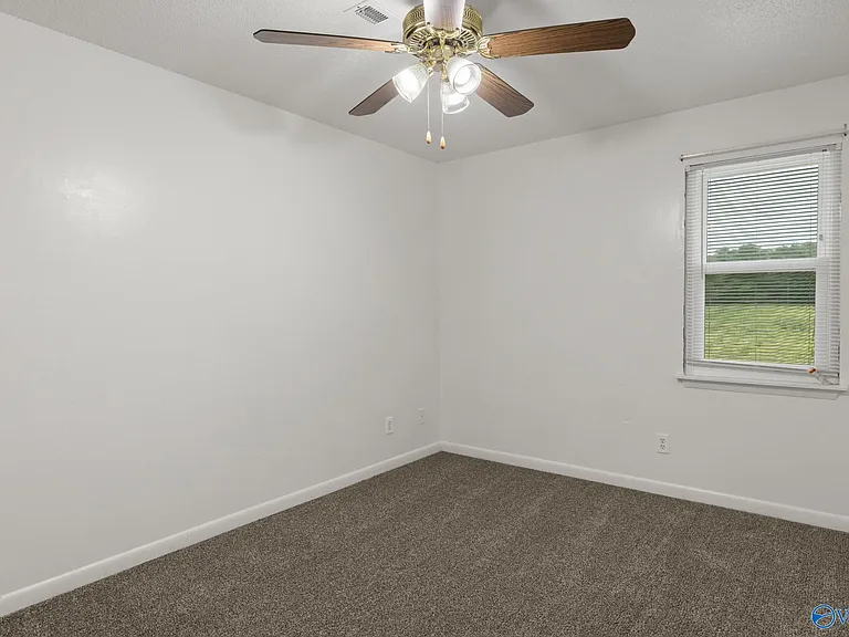 226 Cedar Lake Rd SW #A & B — Photo 11