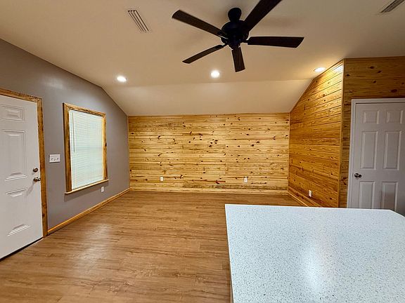 3rd image of 371 County Road 5516 Cabin 1