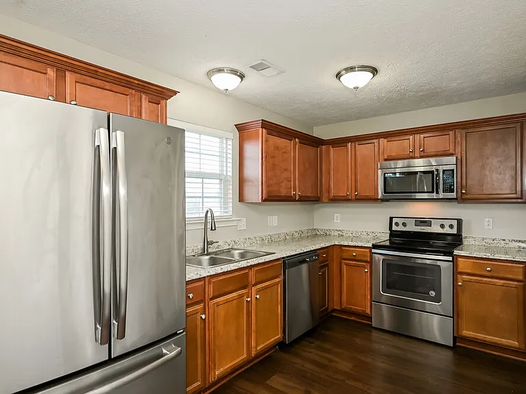 1057 Tammy Sue Ln — Photo 8