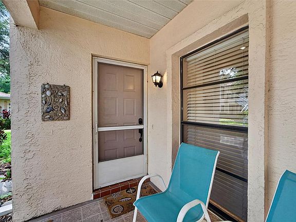 4th image of 319 KNOTTWOOD COURT #2