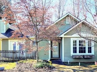 610 Pisgah Church Rd, Greensboro, NC 27455