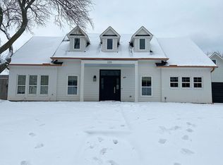 225 Greensprings St, Highland Village, TX 75077