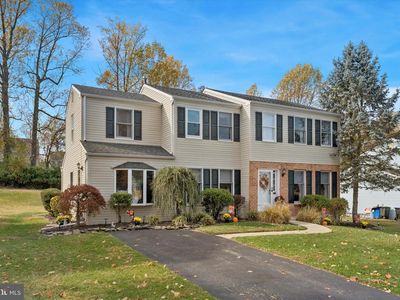 227 Bridge Rd, Upper Chichester, PA, 19061