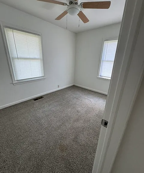 2622 Sunnyside Ave — Photo 4
