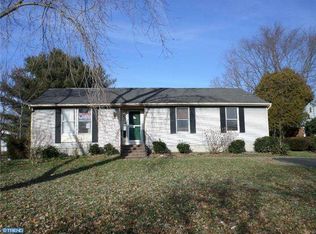 1800 Monarch Ln, Vineland, NJ 08361