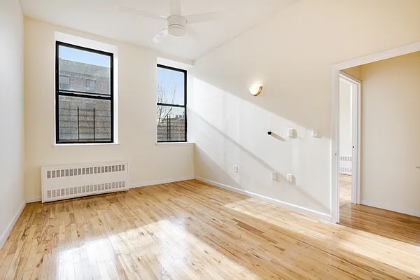 Rented by Compass | media 6
