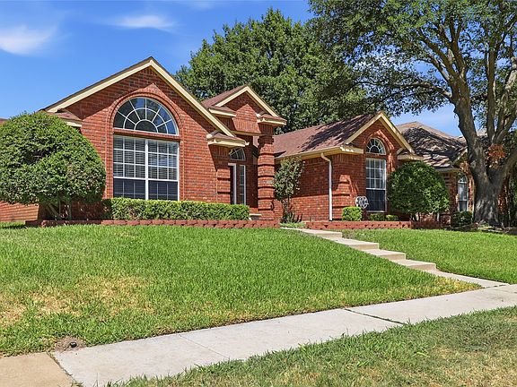3rd image of 10308 Quest Dr