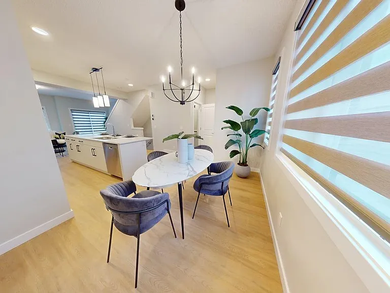 2035 Chalmers Way SW — Photo 7