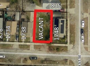 Higley Ave SE, Cedar Rapids, IA