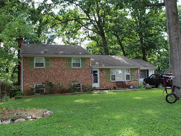 2nd image of 200 Dawnridge Dr