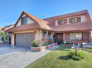 1702 E Turmont St, Carson, CA 90746