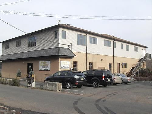 1st image of 70 Porete Ave