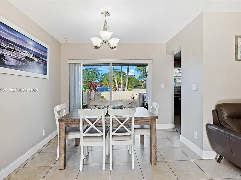 4119 Coral Springs Dr #C6 — Photo 3