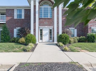 4901 Crossing Spring Way UNIT 102, Louisville, KY 40229
