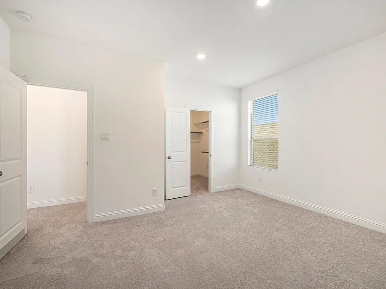3210 Blue Grama Bnd — Photo 18