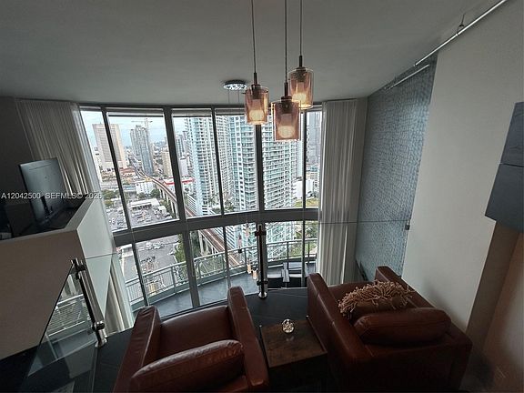 5th image of 690 SW 1st Ct APT 3101