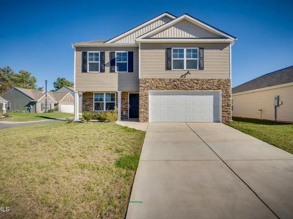 1249 Stamp Lodge Rd, Kingsport, TN 37660