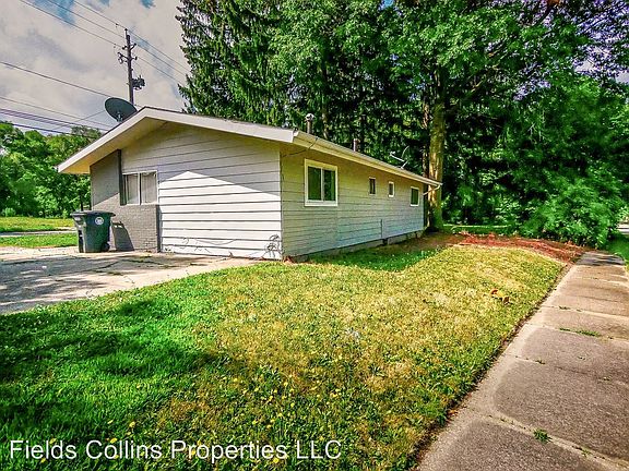 3rd image of 1093 Vernon Odom Blvd