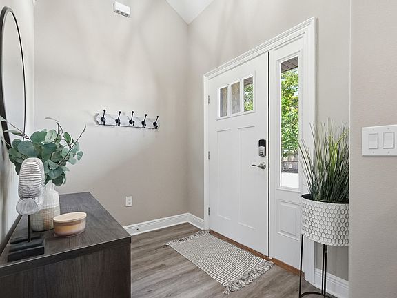 3rd image of 2331 Hadleigh Hills Ct