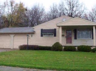1041 Gary Ave, Girard, OH 44420