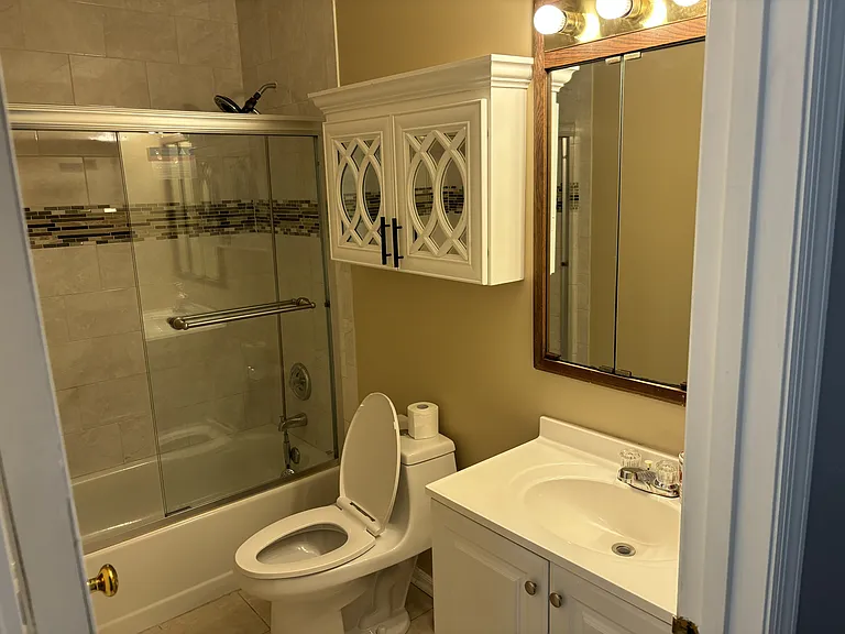 8105 Blake Ct — Photo 6