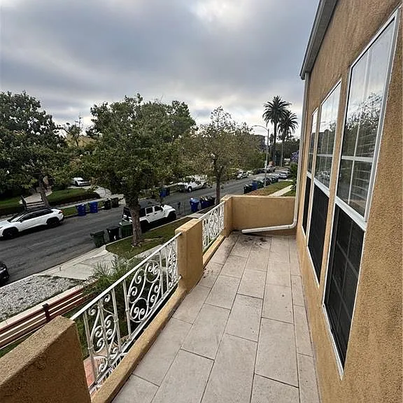 1046 S Citrus Ave #1046 — Photo 5