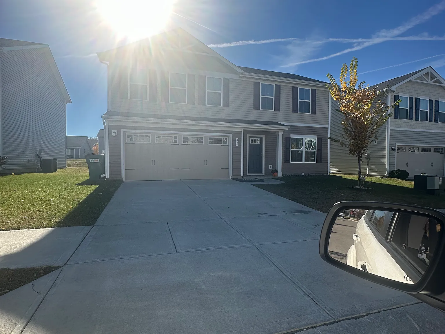 4 bed, 1900 sqft, $2,400 — Photo 2
