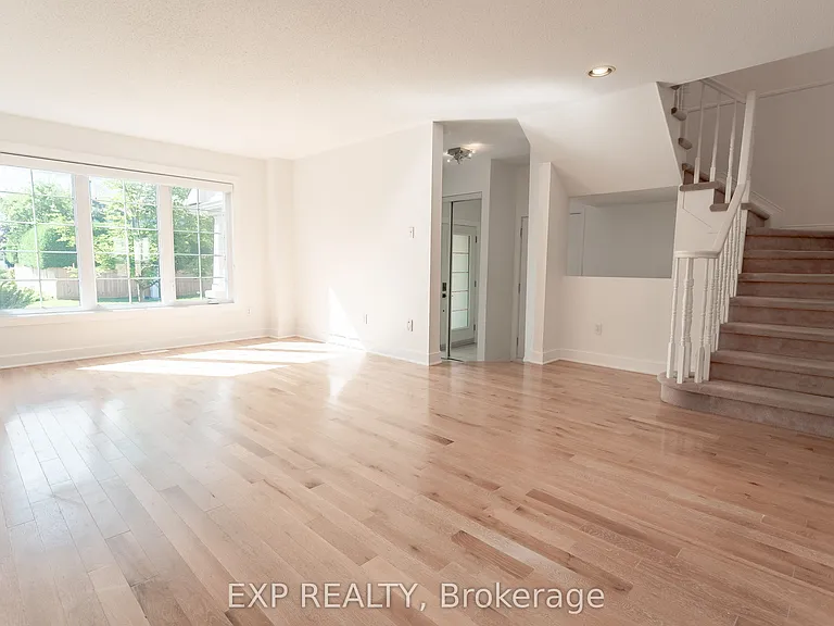 28 Chartwell Ave — Photo 13