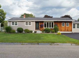 39 Coakley Rd, Portsmouth, NH 03801