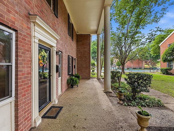 4th image of 5720 Quince Rd APT 4