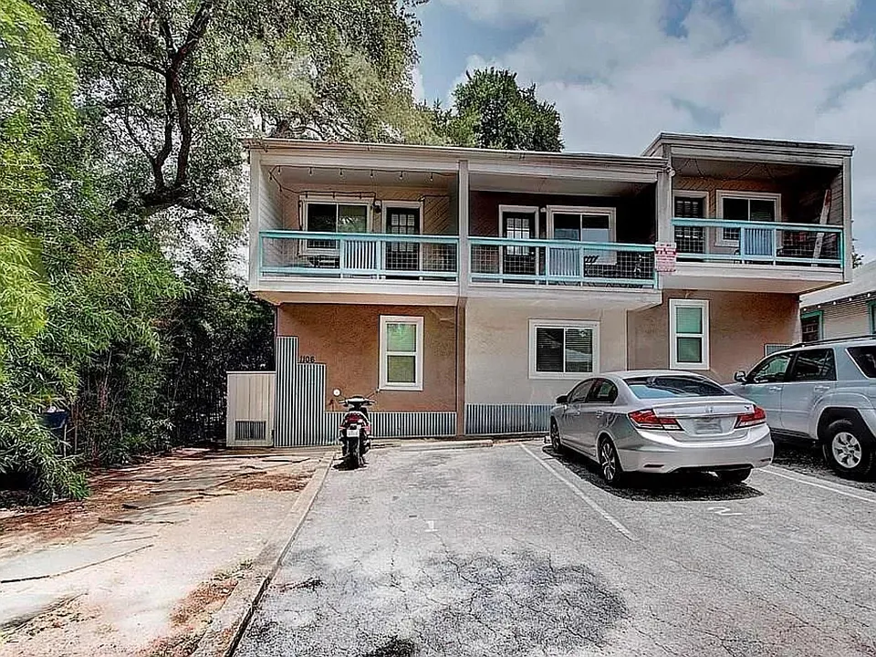 1106 W 22nd 1/2 St #1
