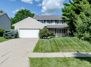 1705 Baihly Hills Dr SW, Rochester, MN 55902