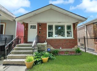 2011 W Marquette Rd, Chicago, IL 60636