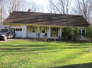 174 Crum Elbow Rd, Hyde Park, NY 12538