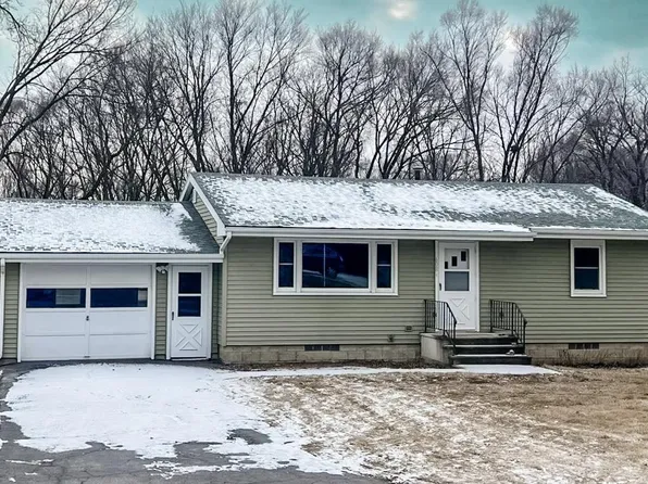 608 Stone St, Clermont, IA 52135