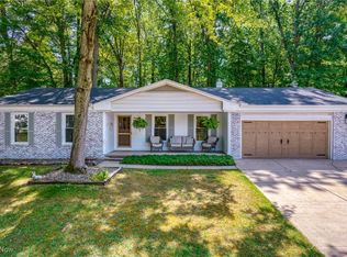 2028 Willowdale Dr, Stow, OH 44224