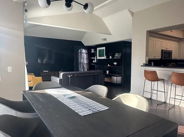 8637 Via Mallorca, La Jolla, CA 92037