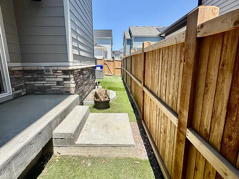 765 N Shawnee St — Photo 31