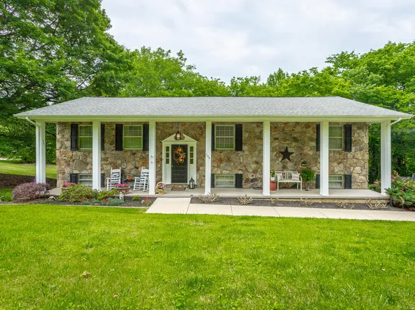 190 Mason Dr, Ringgold, GA 30736