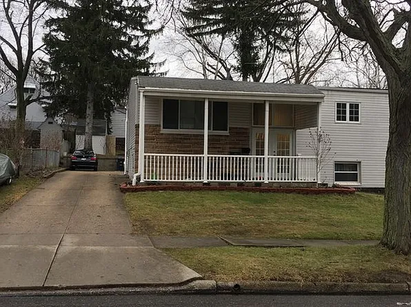1599 Herkender Ave, Akron, OH 44310