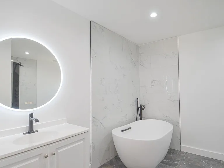 1321 Astoria Dr — Photo 42