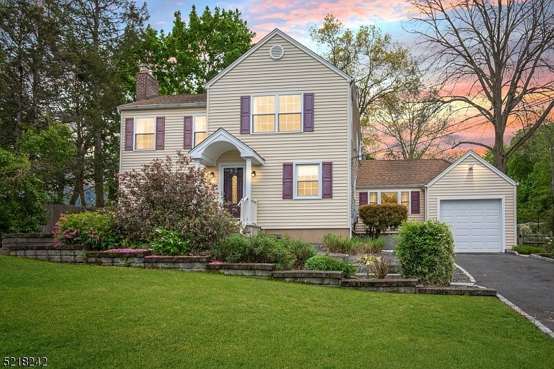 59 Madison St, Gillette, NJ 07933 Zillow