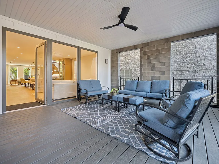 3739 N Clifton Ave #1 — Photo 49